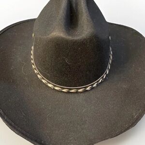 Black Wide-Brim Hat with Braided Band